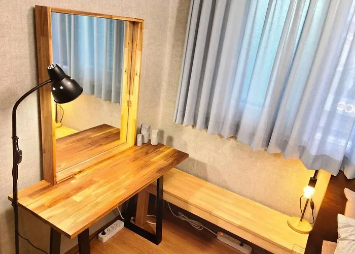 Maison d'hôtes Hongdae Aron House 4*